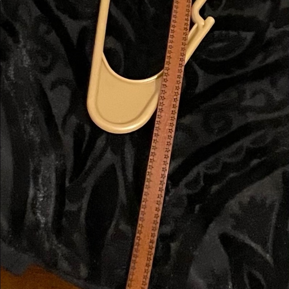 Women’s small belt